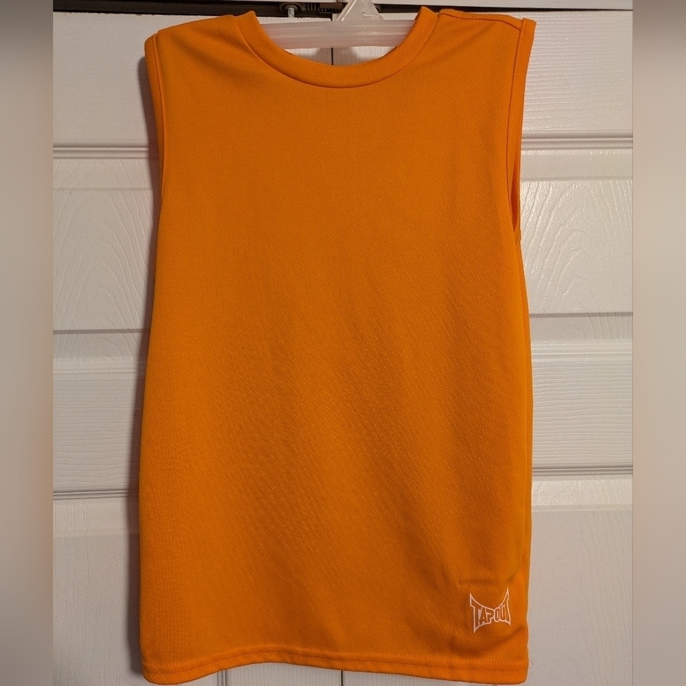 Tap out muscle shirt kids size 8
